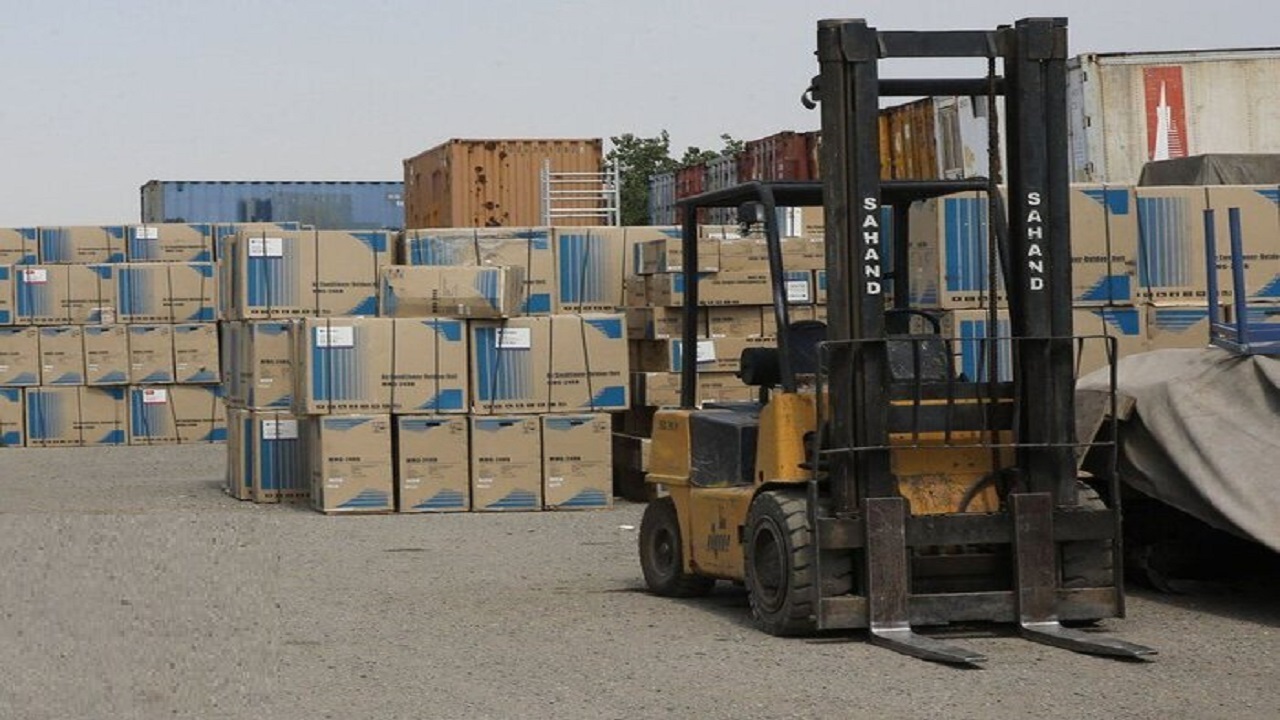 دخانیات و لوازم خانگی بیشترین کالای قاچاق در قم بود
