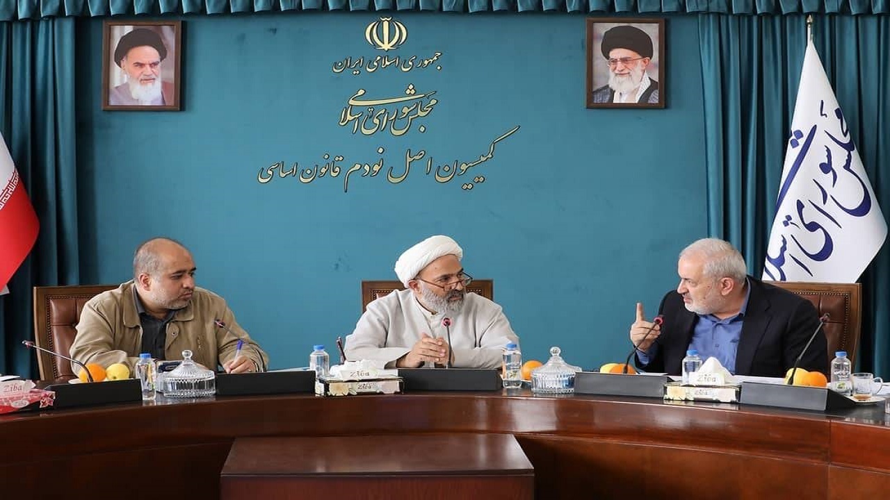 بررسی تامین ناوگان حمل و نقل شهری در کمیسیون اصل نود