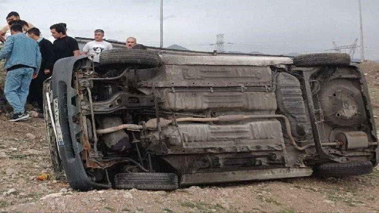 ۲ مصدوم بر اثر واژگونی پراید در محور قزوین - تهران