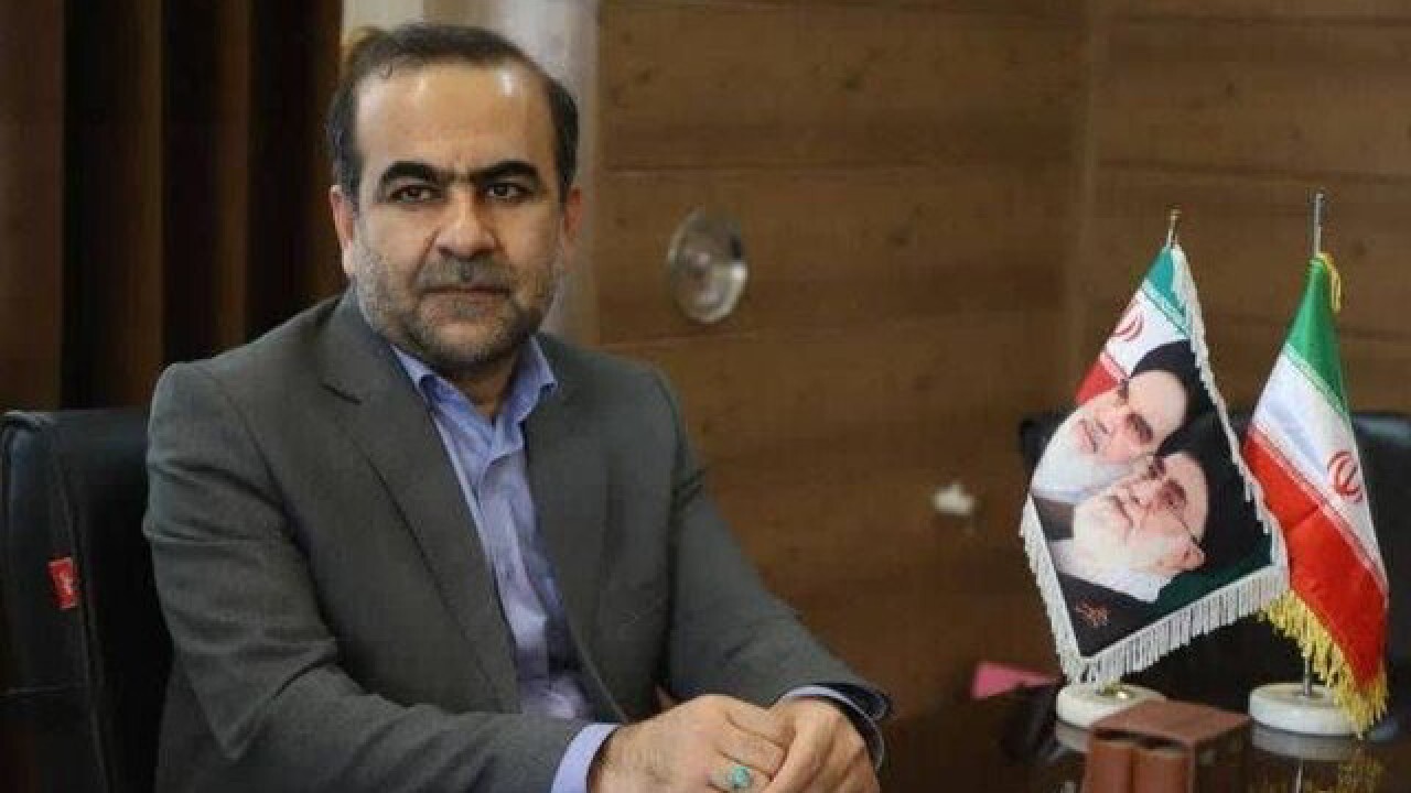 توزیع دفترچه‌های موقت شناسایی سپرده‌گذاران اتباع خارجی در استان فارس