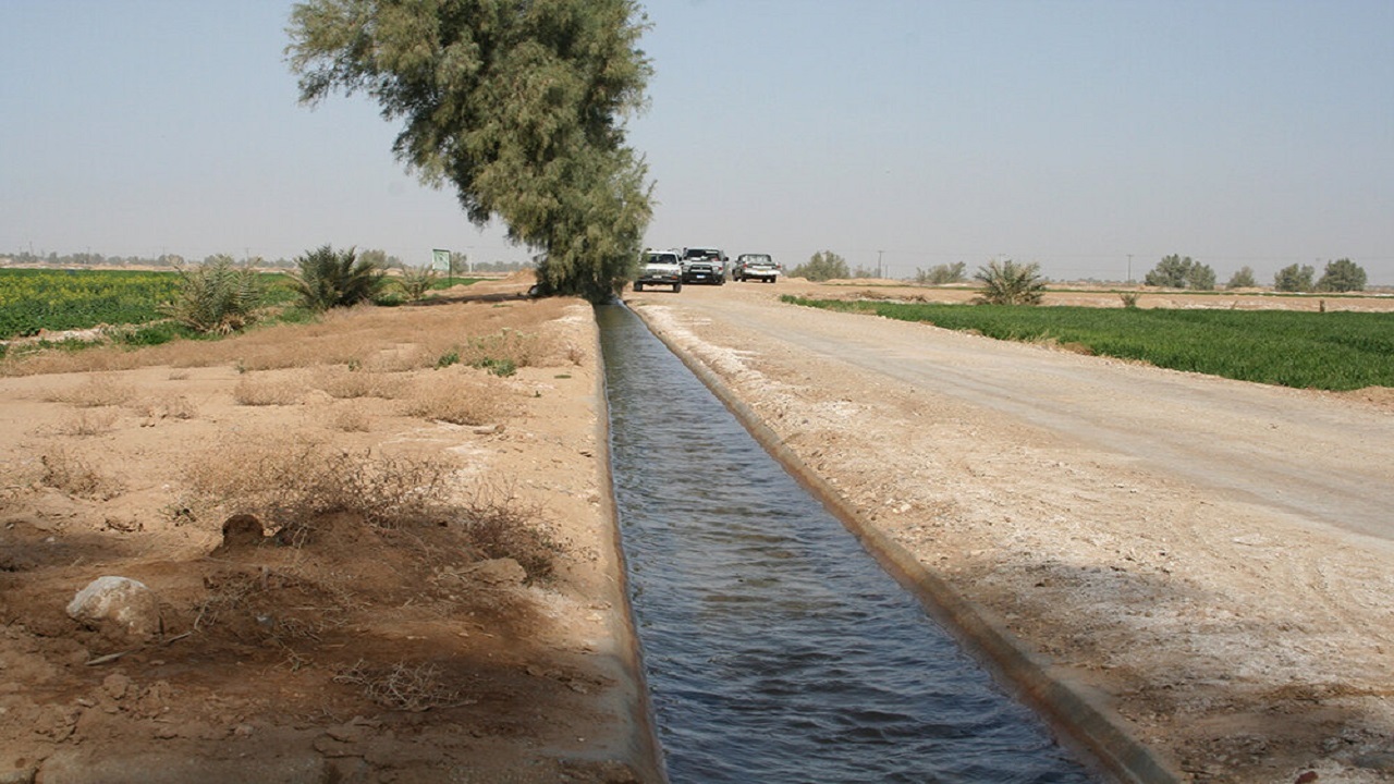 احداث ۲۶ کیلومتر کانال آبیاری عمومی در مزارع اصفهان
