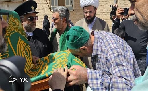 کاروان خدام الرضا به بافق رسید+عکس کاروان خدام الرضا به بافق رسید+عکس