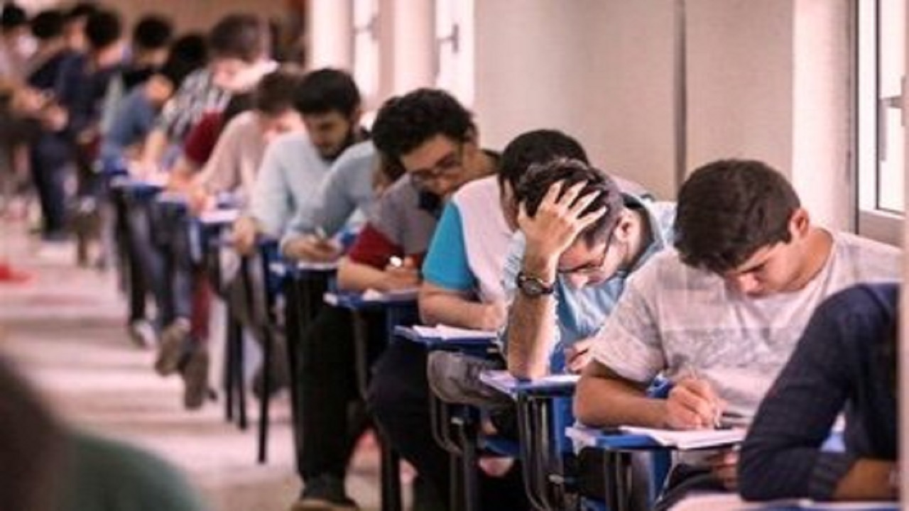 مشکلات دانش آموزان برای دریافت کارت امتحانات نهایی + تصاویر