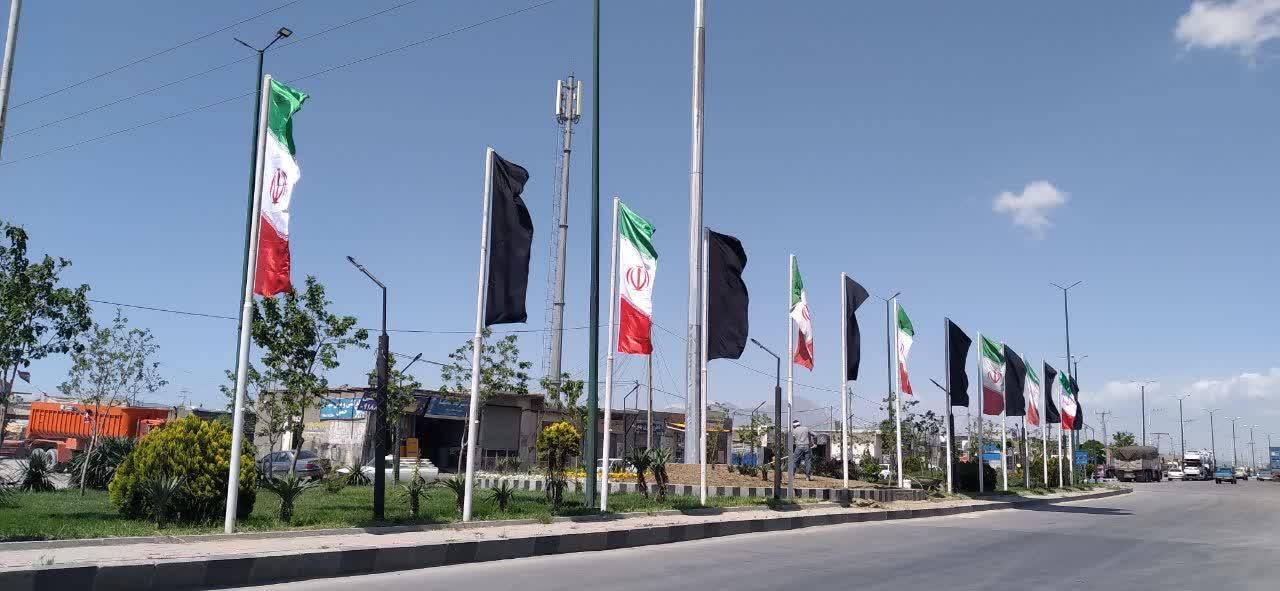 سیاهپوش شدن همدان به مناسبت شهادت آیت الله رئیسی