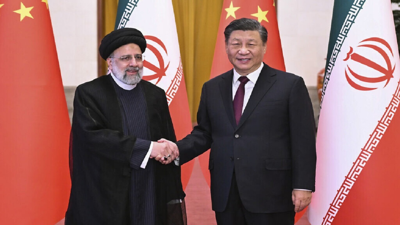 رئیس‌ جمهور چین: رئیسی برای پیشبرد توسعه ایران نقش مهمی را ایفا نمود