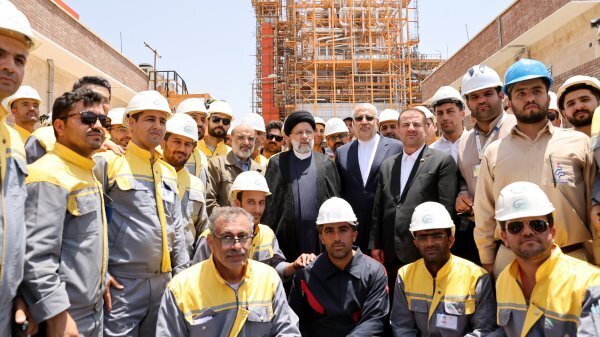 سطر کوچکی از سه سال دوندگی شهید رئیسی برای مردمش