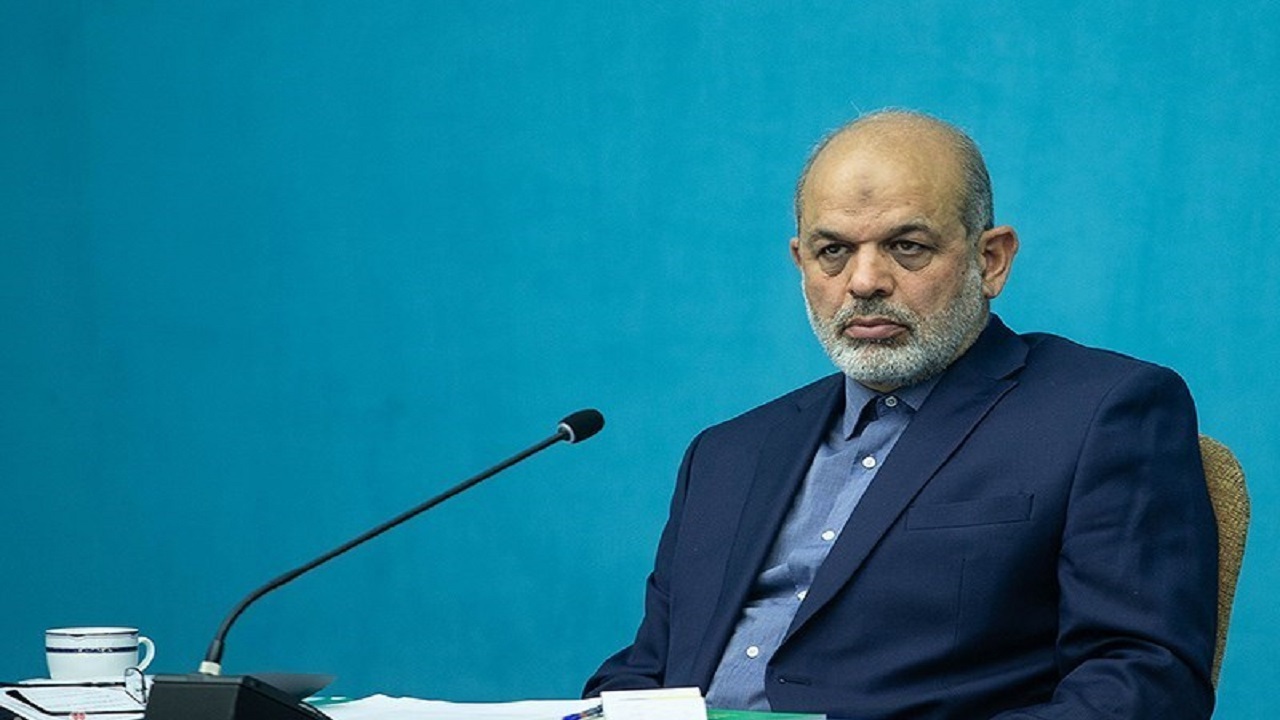 با مأموریت‌های چندگانه در حال فتح قله‌ها هستیم/ سد «معشوره» و «راه آهن» لرستان در دستور کار دولت است