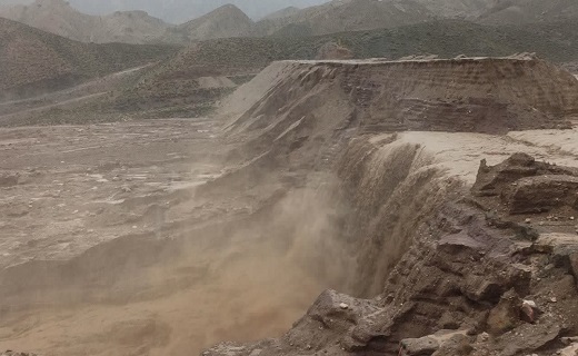 وقوع سیلاب در زیرکوه