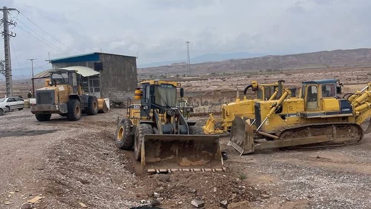 راه ۱۵ روستا در بم بازگشایی شد