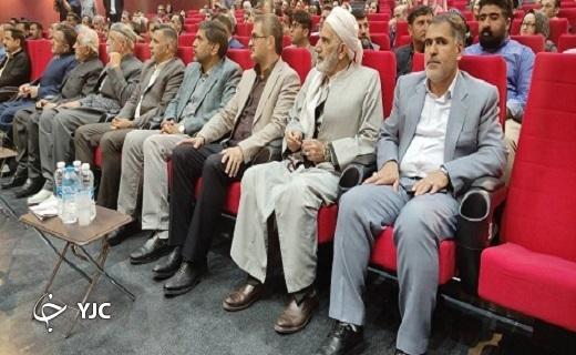 افتتاحیه برنامه های هفته سنه / سردیس استاد عباس کمندی رونمایی شد + فیلم افتتاحیه برنامه های هفته سنه / سردیس استاد عباس کمندی رونمایی شد + فیلم
