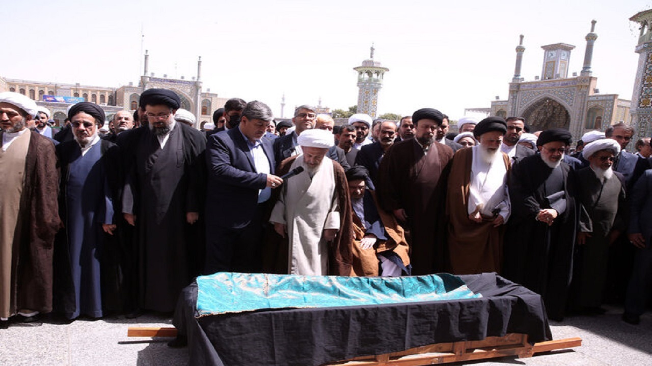 همسر آیت‌الله «سید مصطفی خمینی» در قم تشییع شد