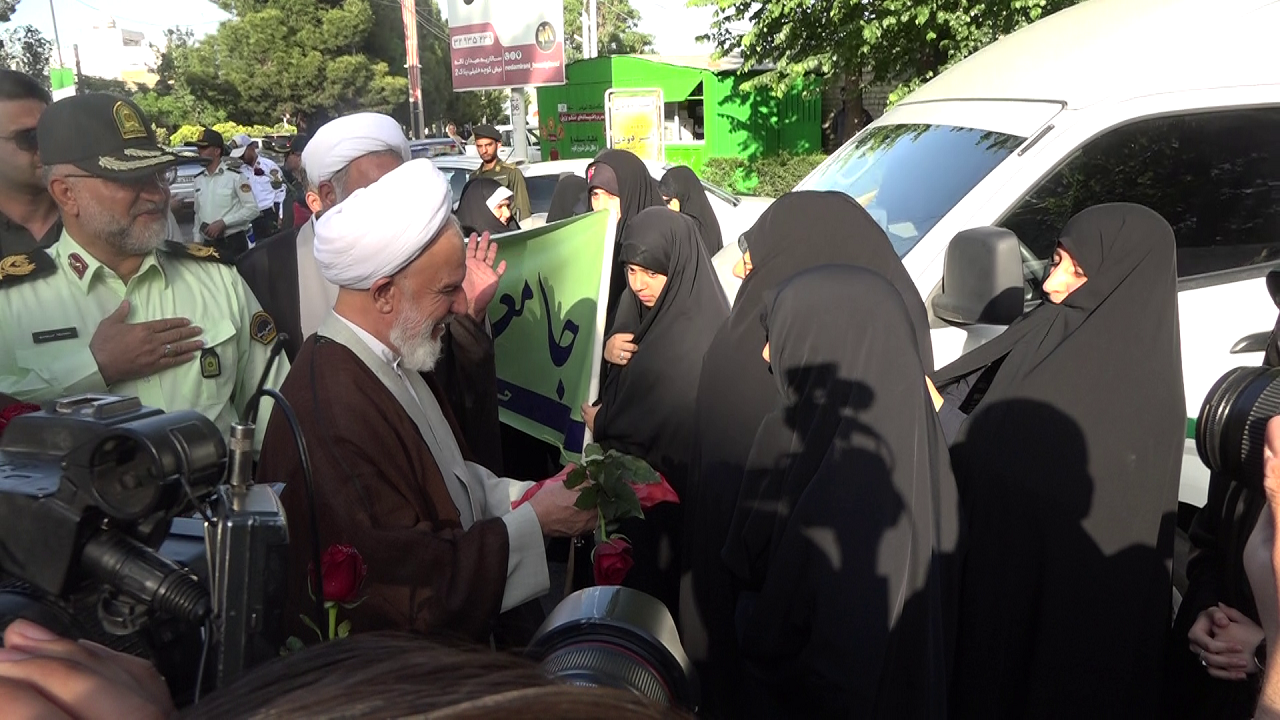قدردانی مسئول دفتر رهبر معظم انقلاب اسلامی در قم از اجرای طرح نور