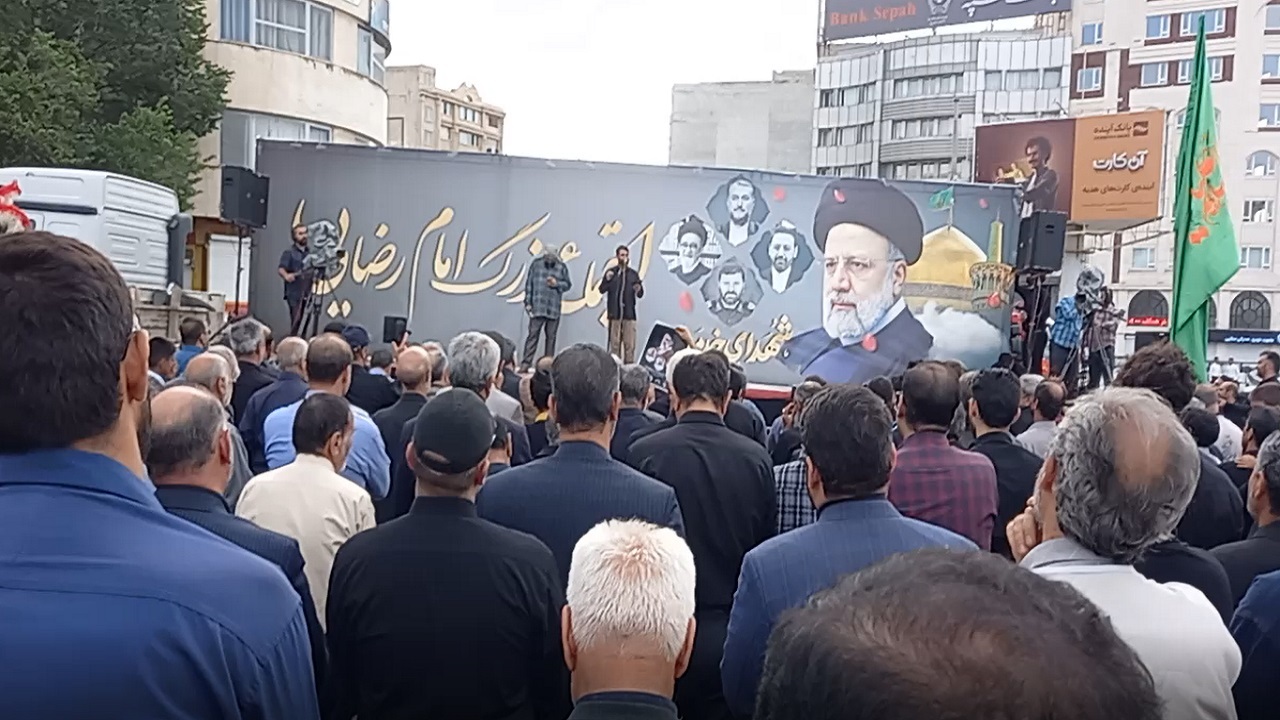 اجتماع مردم کرمانشاه در مراسم بزرگداشت شهدای خدمت + فیلم