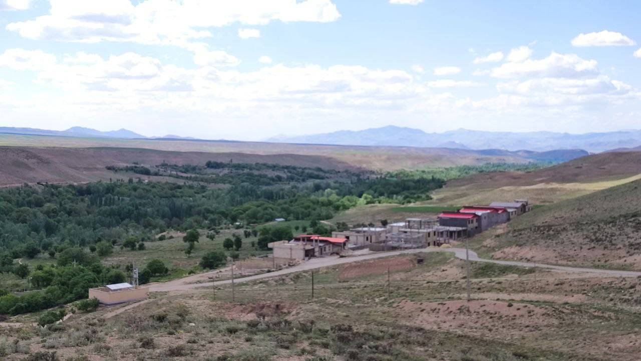 جاذبه گردشگری روستای توآباد