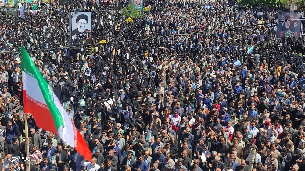 تجمع یاسوجی ها در سوگ خادم الرضا رئیس جمهور شهید+تصاویر