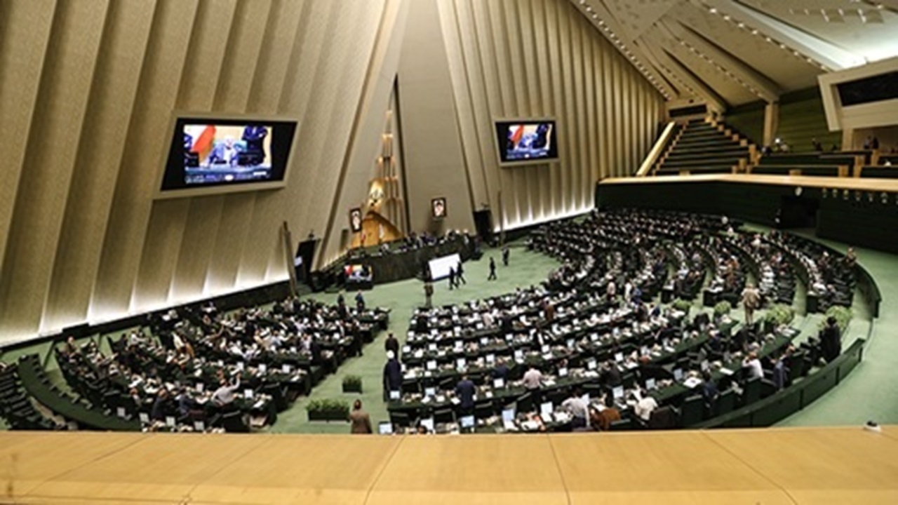 انتخابات شورا‌های اسلامی شهر و روستا در سال ۱۴۰۴ برگزار می‌شود/ هفتمین دوره شورا‌های شهر و روستا ۳ ساله خواهد بود