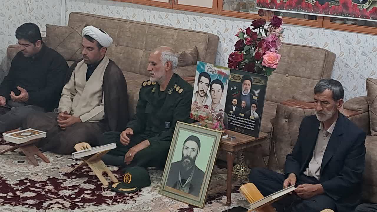 شبی خاطره انگیز با شهدا