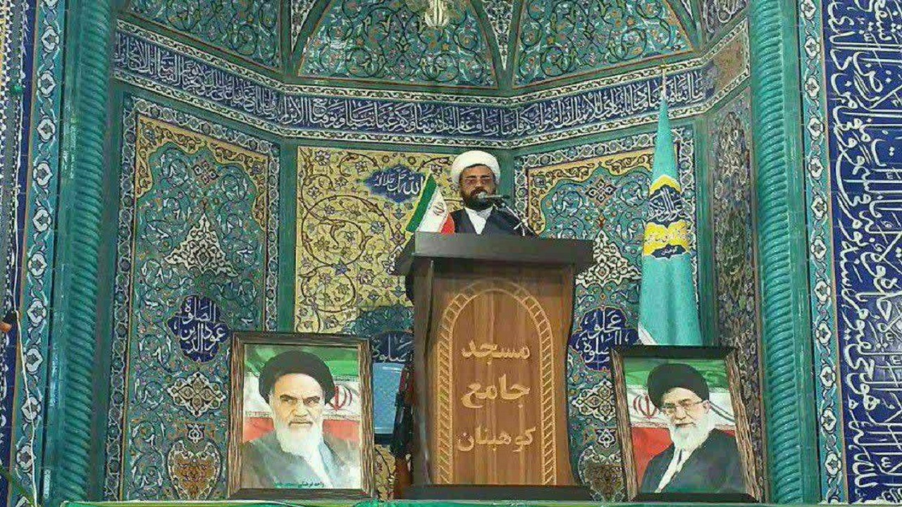 مسئولین بر تولید لباس داخلی نظارت کنند