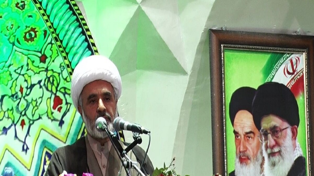 باید فردی پیرو ولی فقیه را انتخاب کنیم