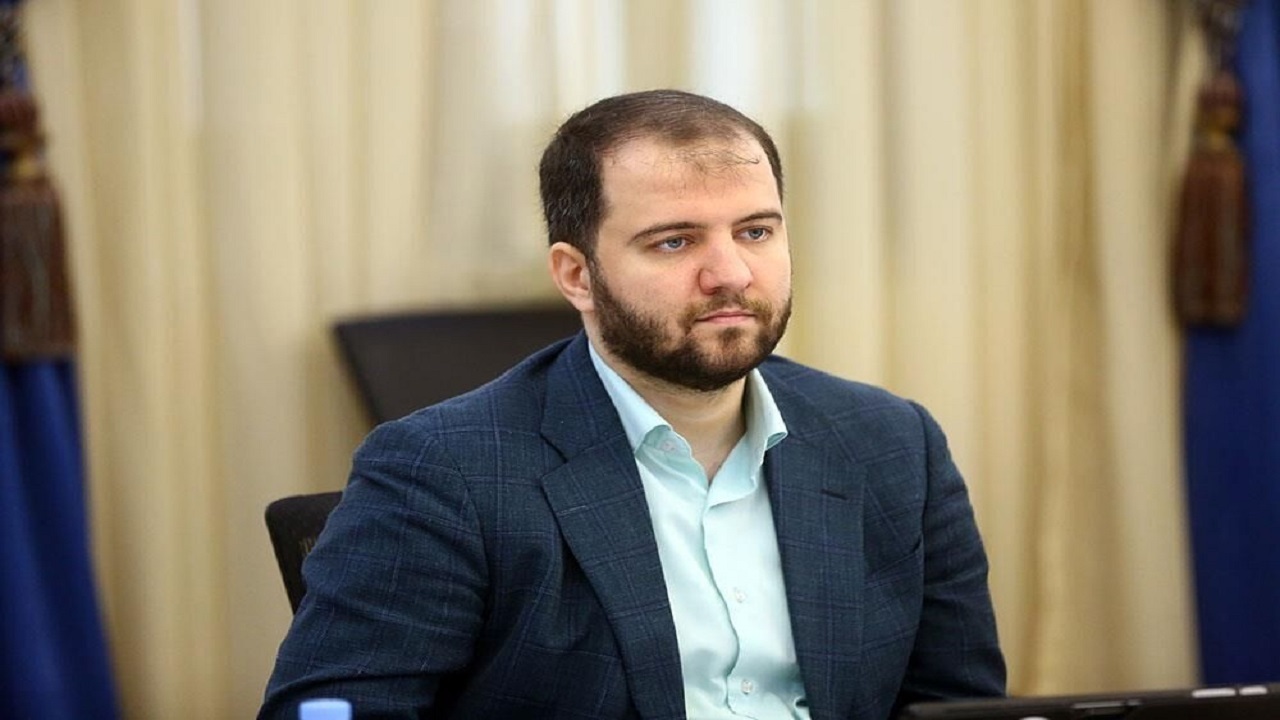 اصفهان باید به سرعت تحت پوشش فیبر نوری قرار بگیرد