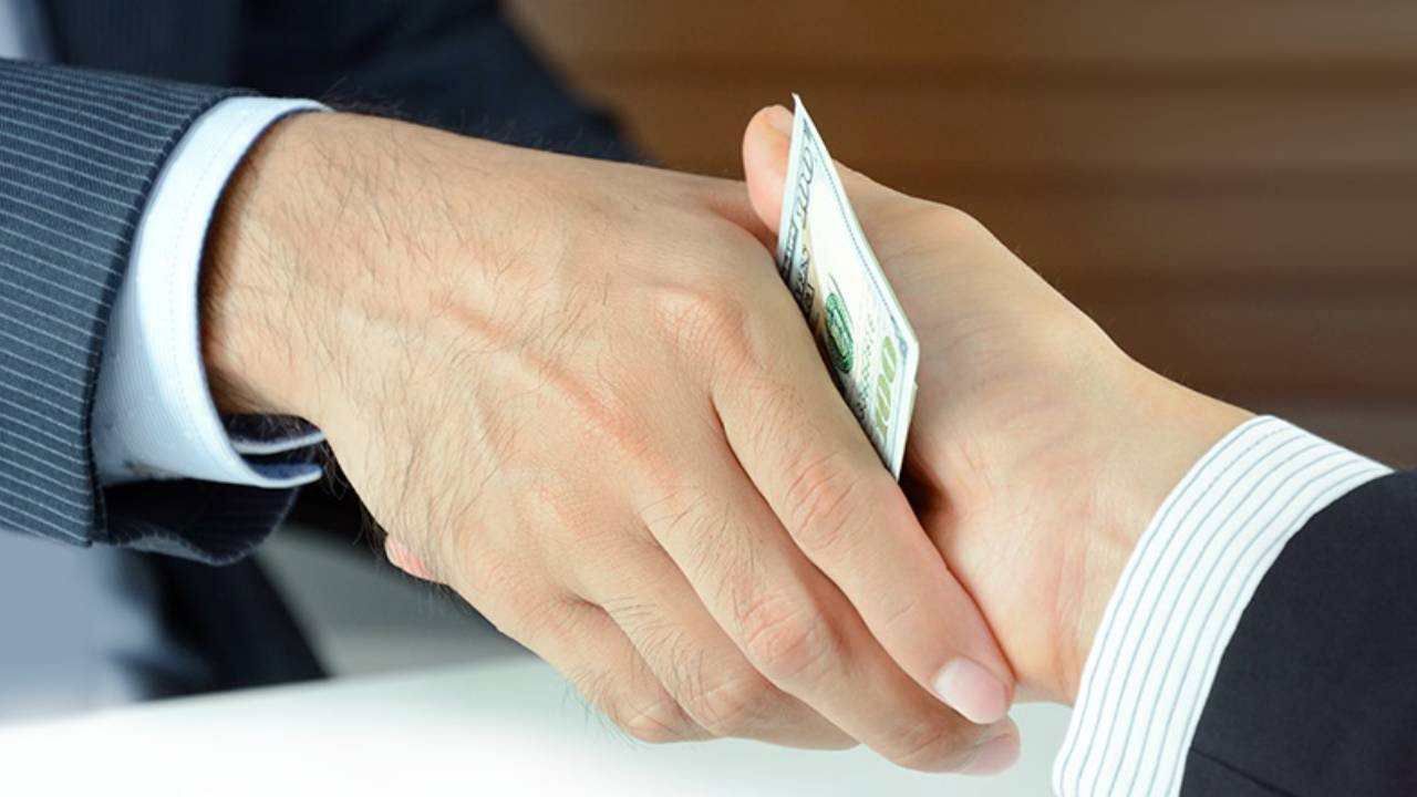 ارزش پرونده‌های مقابله با مفاسد اقتصادی در سمنان به هزار میلیارد ریال رسید
