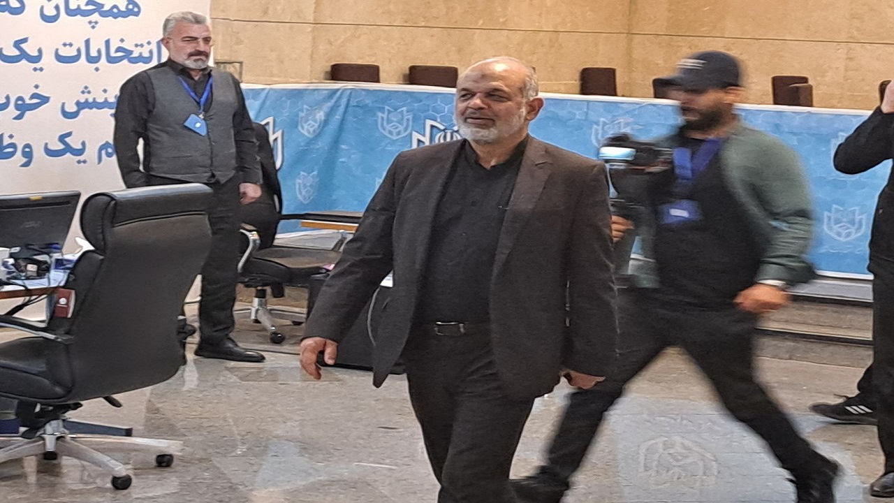 بازدید وزیر کشور از ستاد انتخابات