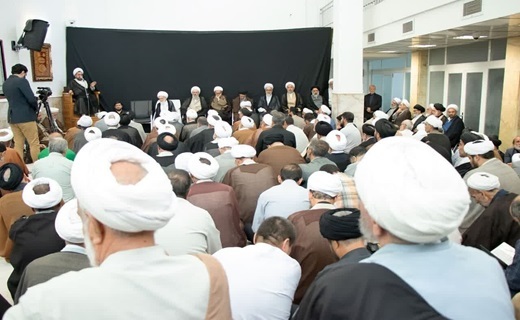 مراسم بزرگداشت شهدای خدمت از سوی آیتالله نوری همدانی در قم برگزار شد مراسم بزرگداشت شهدای خدمت از سوی آیتالله نوری همدانی در قم برگزار شد
