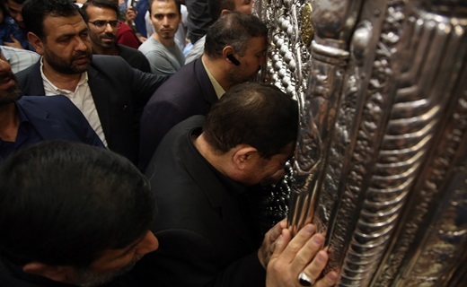 تشرف سرپرست ریاست جمهوری به زیارت حرم حضرت معصومه(س)