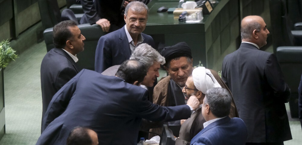 سلیمی و تاجگردون مجلس دوازدهم؛ هر صحن علنی یک حاشیه!/ جنجالهایی که برای خانه ملت هزینهساز است