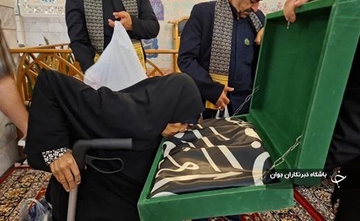 سوگواری خادمان حرم امامزاده موسی مبرقع(ع) قم در فراق رئیس جمهور شهید