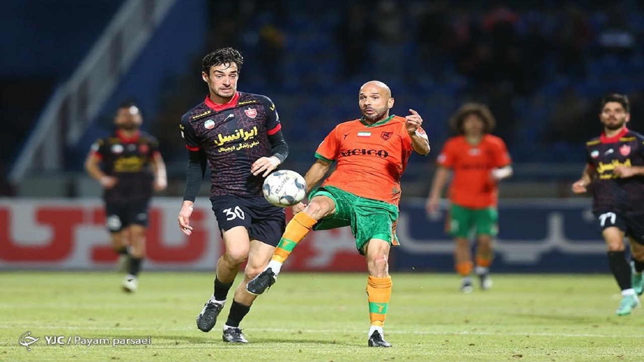 دوئل پرسپولیس و استقلال برای کسب جام قهرمانی