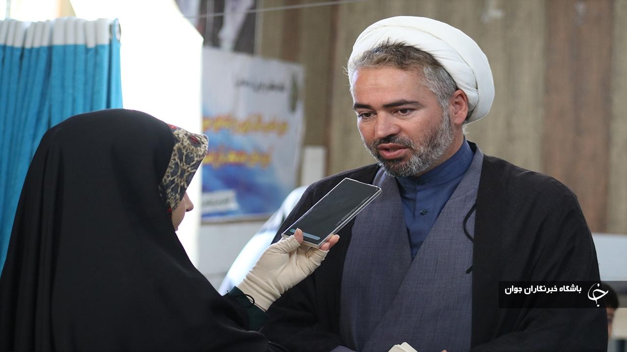 پاسداری از قرآن، توطئه‌های دشمنان انقلاب را خنثی می‌کند