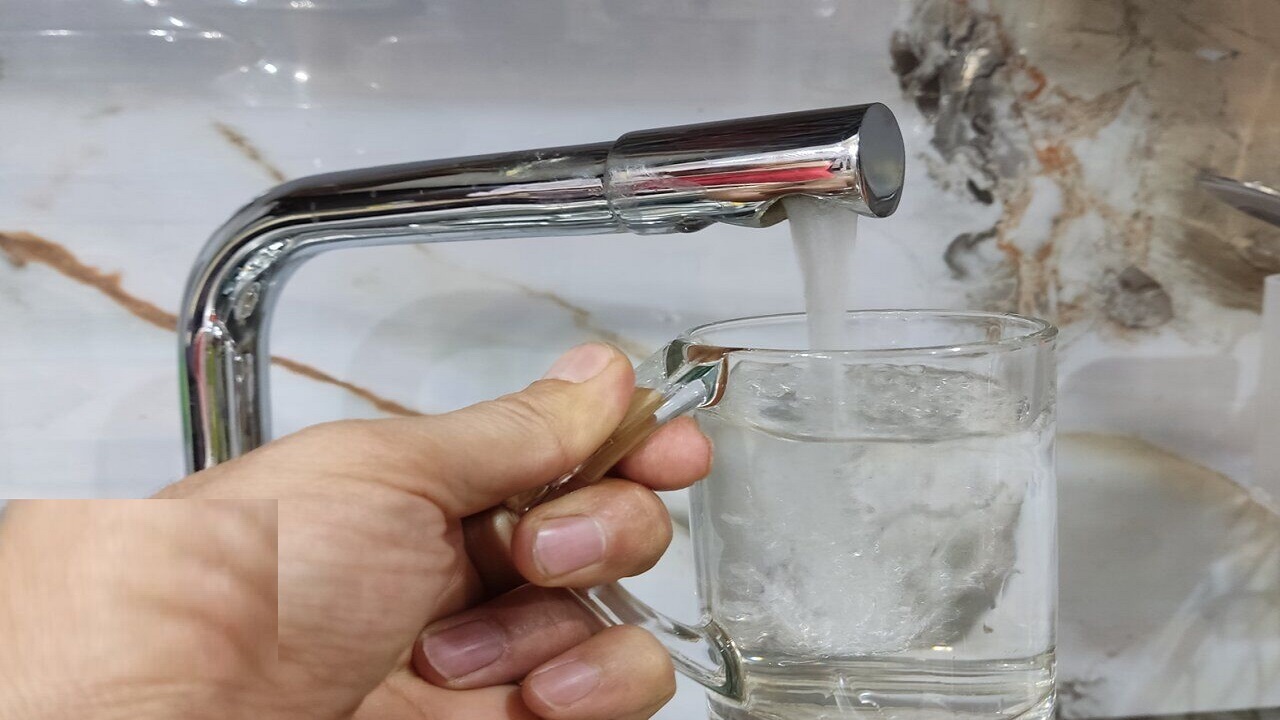 انجام ۲۷۹ هزار آزمون مختلف کنترل کیفی بر روی آب قم