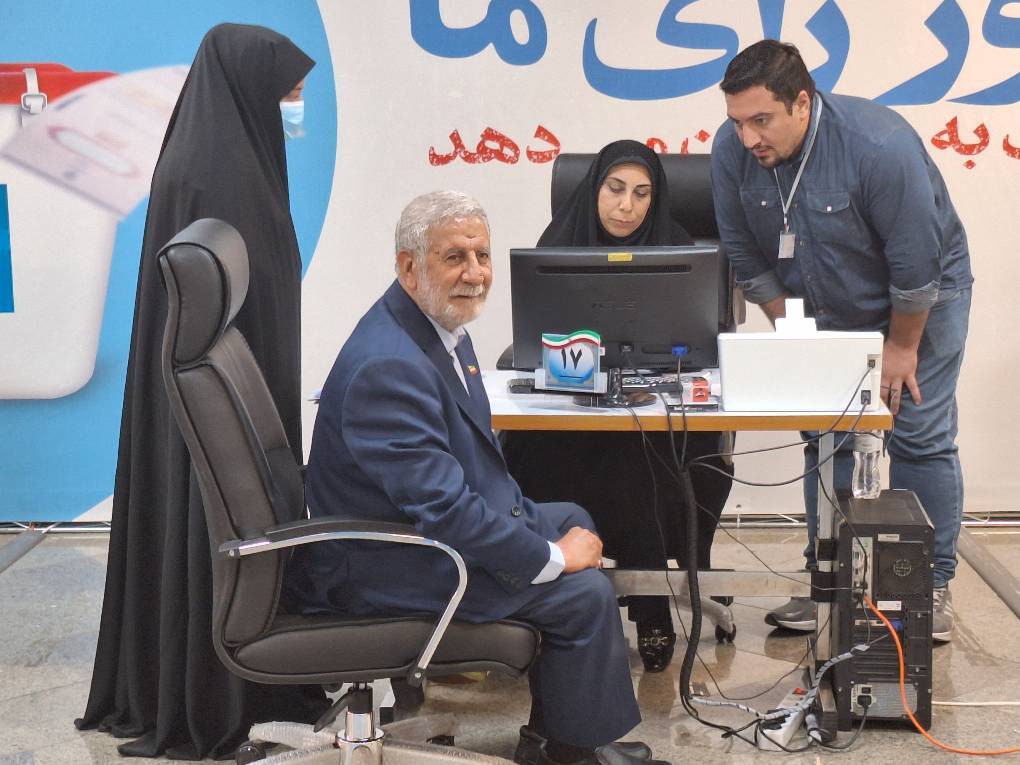 ثبت نام دهمرده در انتخابات ریاست جمهوری