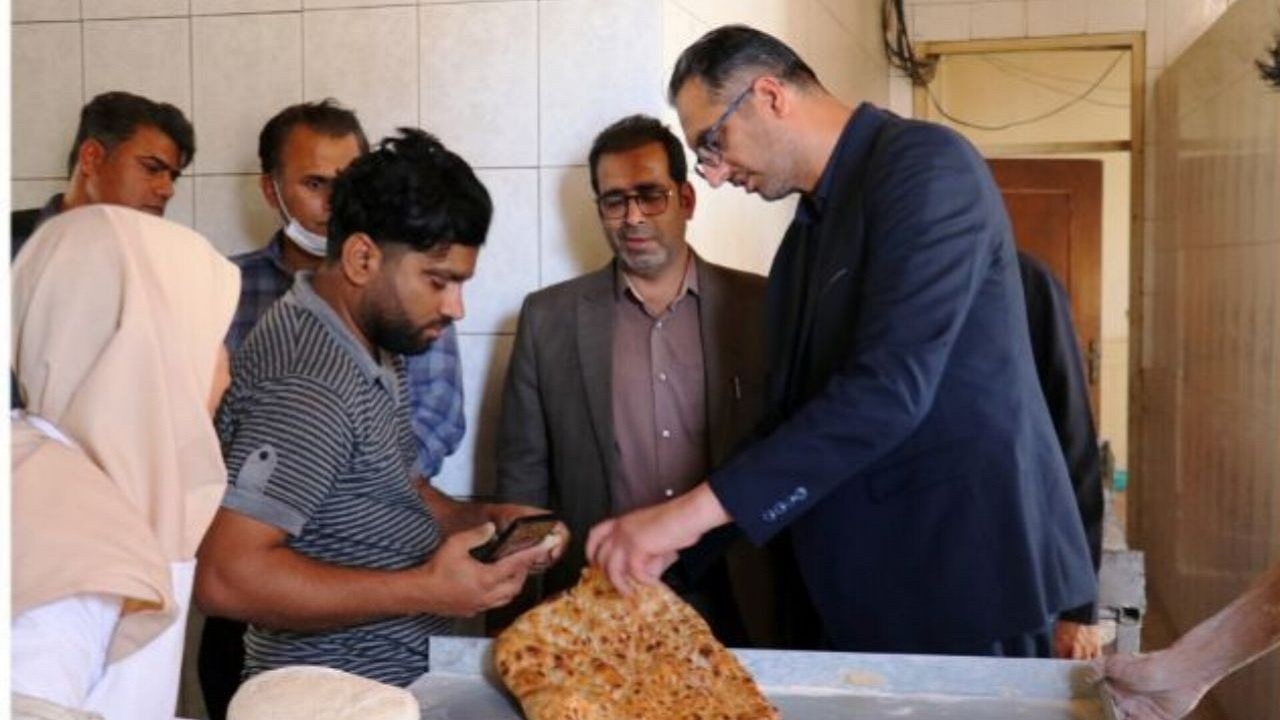 برخورد با نانوایی‌های متخلف در زابل بدون اغماض انجام می‌شود