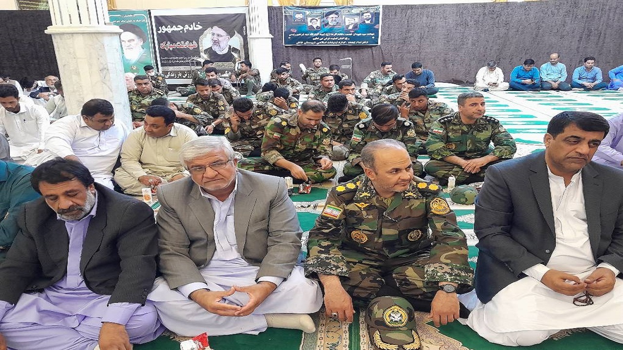 اعزام کاروان زیارتی از مهرستان به مرقد امام(ره)