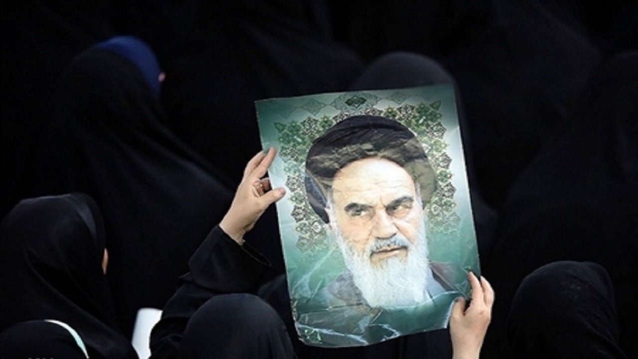 استقرار ۳ بیمارستان صحرایی و ۱۲ درمانگاه در فضای مرقد مطهر+ تصاویر