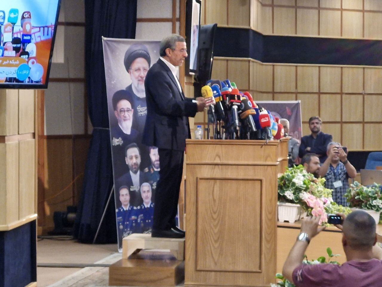 از کاندیدایی که دوست دارد ردصلاحیت شود تا نامزدی که خود را متعلق به همه &zwnj;مردم می&zwnj;داند