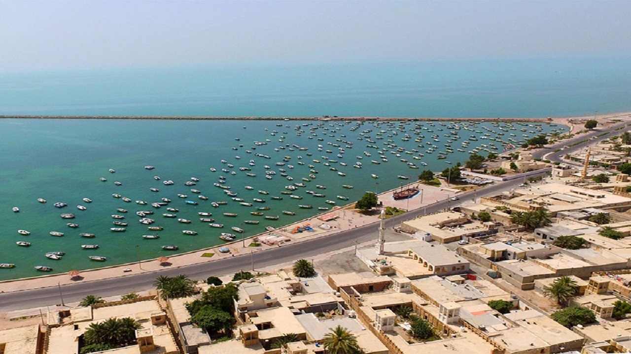 طرح توسعه بندر کنگان وارد مدار بهره‌برداری شد