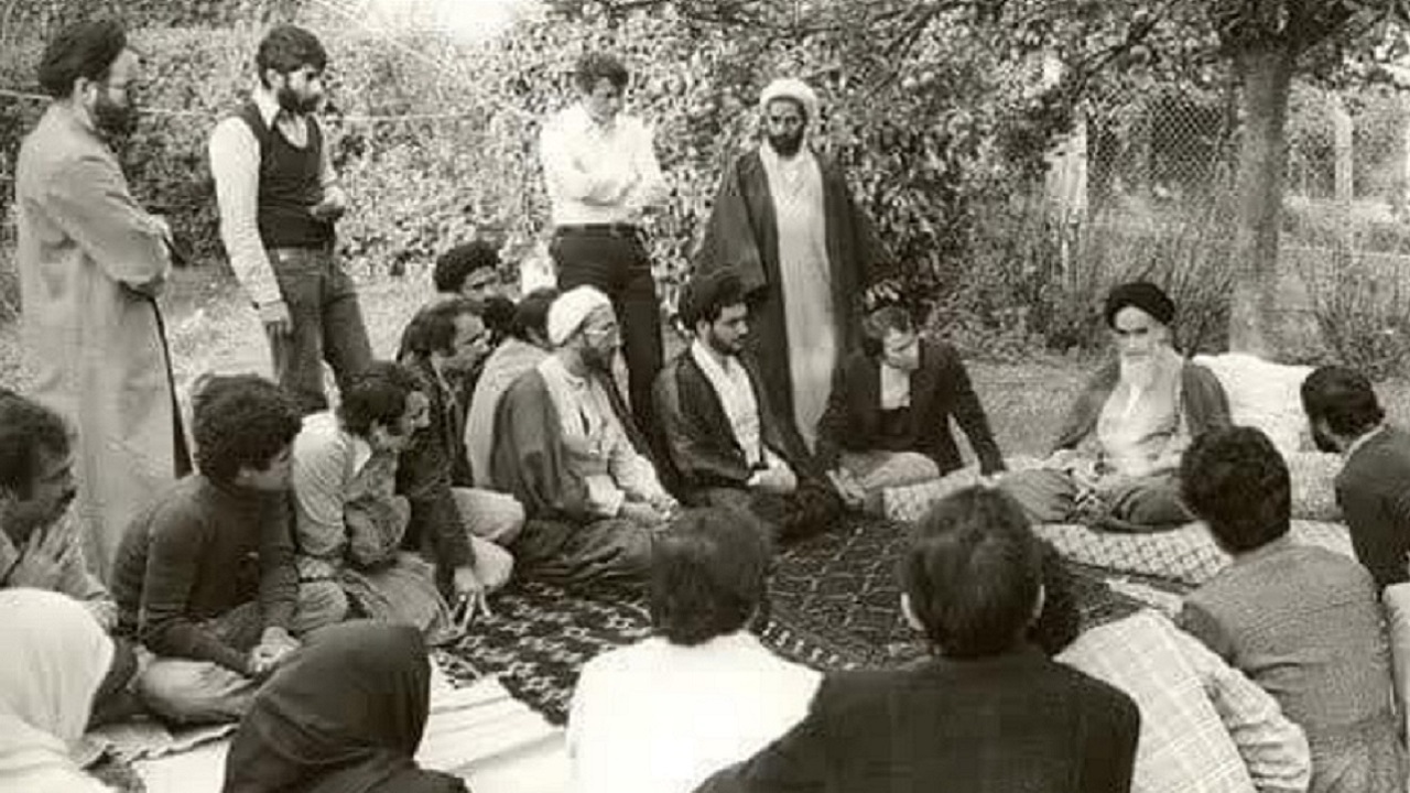 نظر امام خمینی درباره دانشگاه و دانشجویان چه بود؟