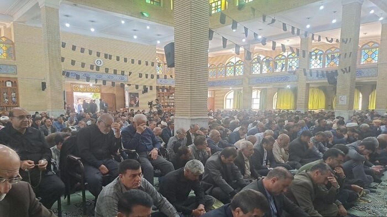 مراسم بزرگداشت سی و پنجمین سالگرد ارتحال امام خمینی (ره) در ایلام + تصاویر
