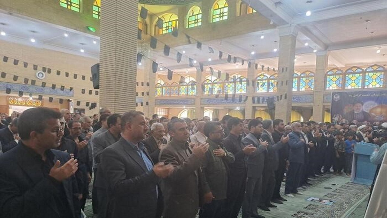 مراسم بزرگداشت سی و پنجمین سالگرد ارتحال امام خمینی (ره) در ایلام + تصاویر