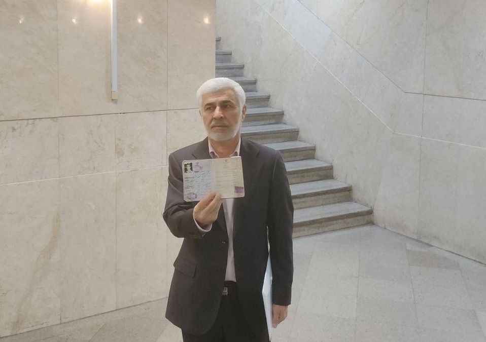 ثبت&zwnj;نام اصغر سلیمی در انتخابات&zwnj; ریاست&zwnj;جمهوری