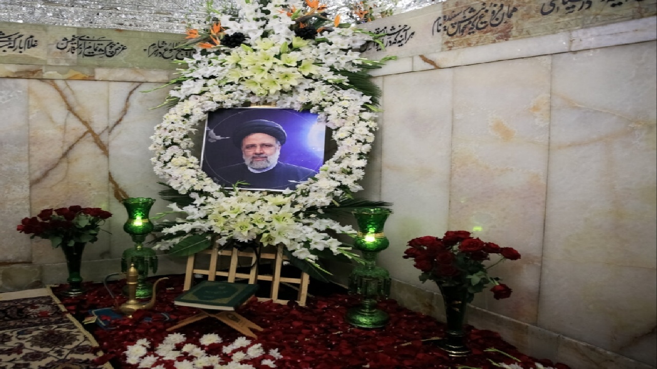 همگان به دنبال انتخاب رئیس جمهوری برای ادامه اهداف امام راحل باشند