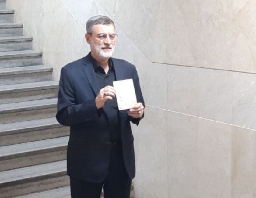 ثبت&zwnj;نام قاضی زاده هاشمی در انتخابات&zwnj; ریاست&zwnj;جمهوری