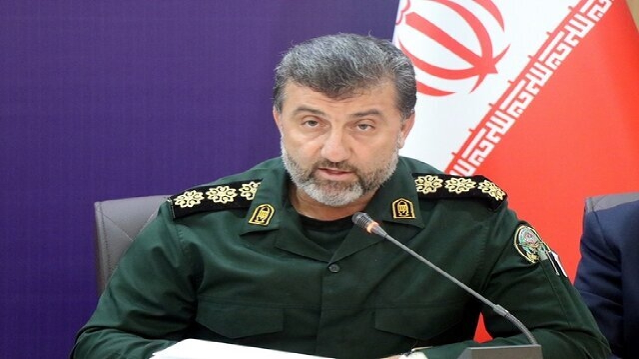 مردم به کسانی رأی دهند که انگیزه خدمت داشته باشند