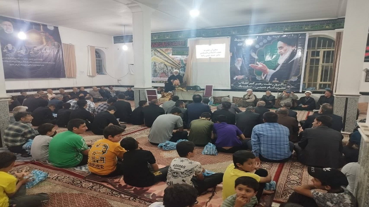 مراسم گرامیداشت امام خمینی (ره) توسط موکب مشترک آل یاسین و شهید سپهبد حاج قاسم سلیمانی + تصاویر