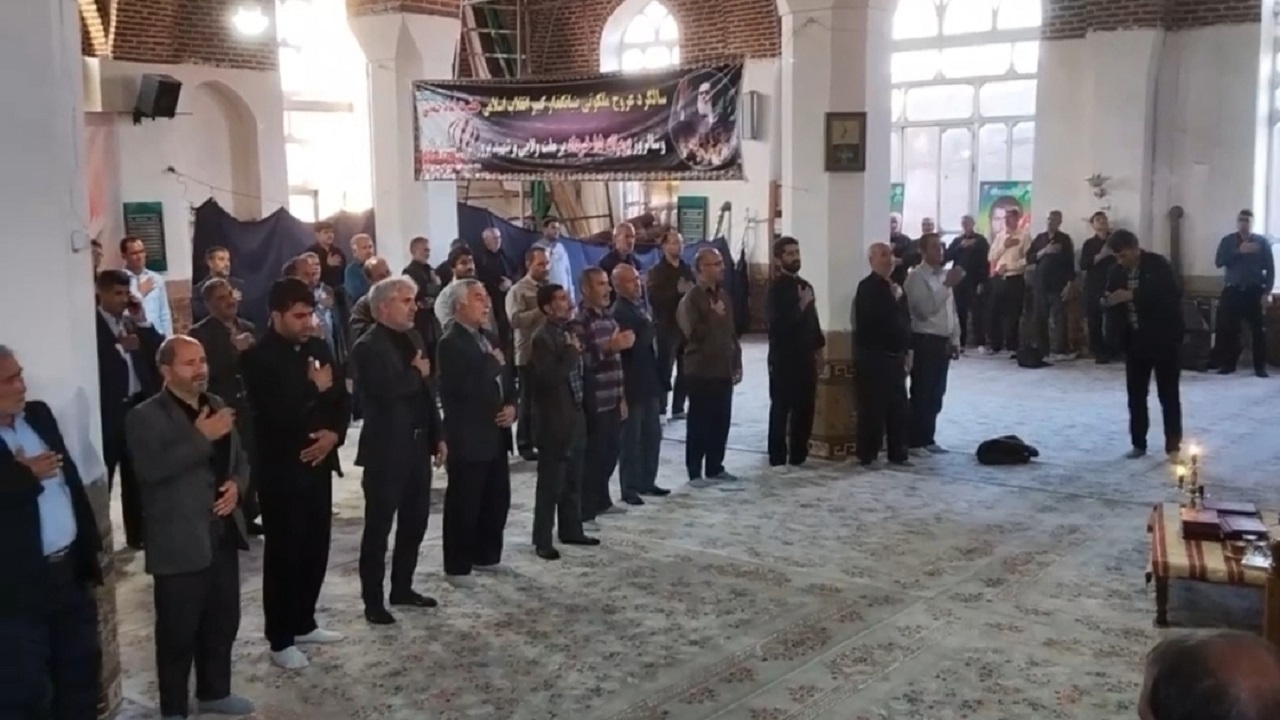بزرگداشت سالروز ارتحال امام امت و قیام ۱۵ خرداد در دیزج دیز + فیلم