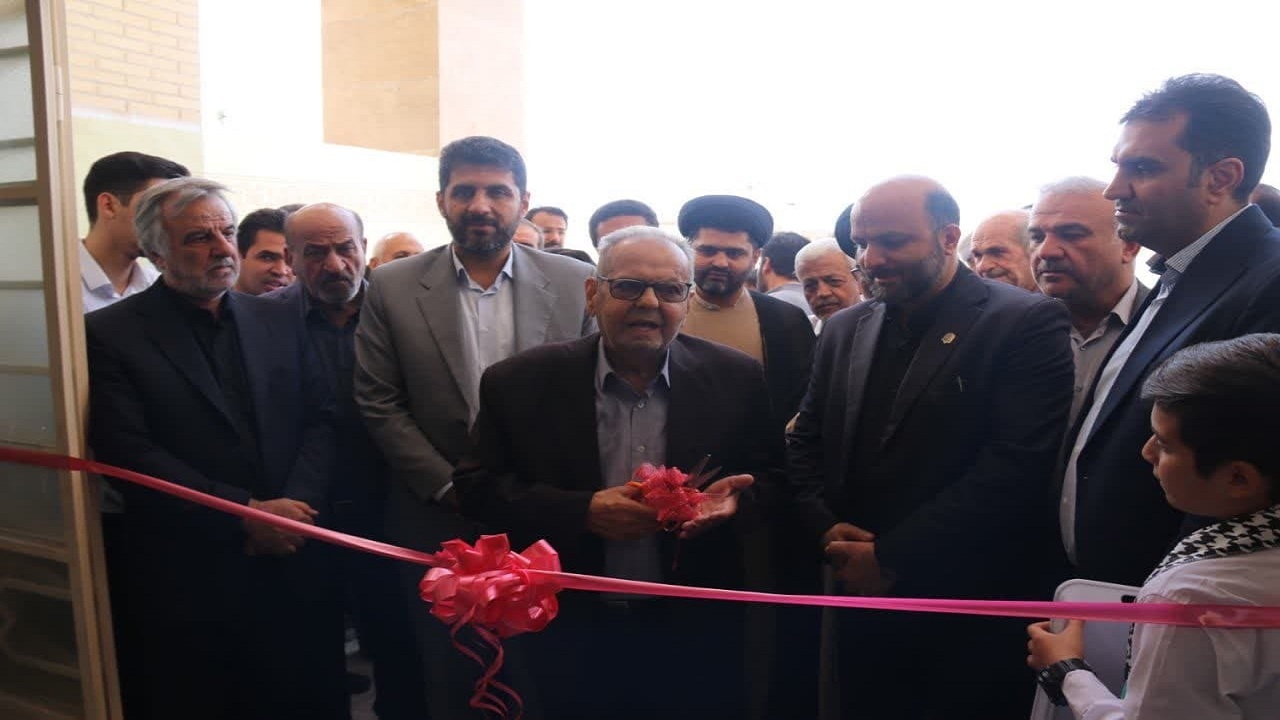 افتتاح آموزشگاه ۱۲ کلاسه در اردکان