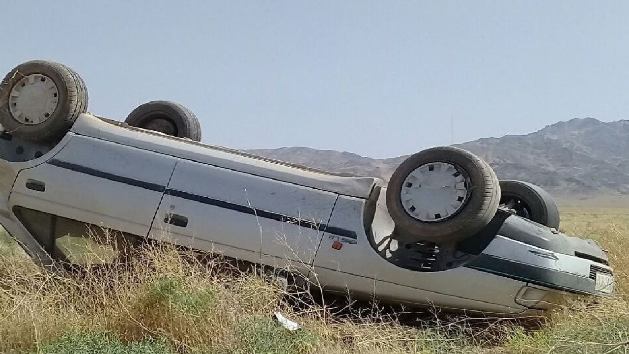 واژگونی پژو در علی‌آباد کتول ۲ فوتی و پنج مصدوم برجا گذاشت